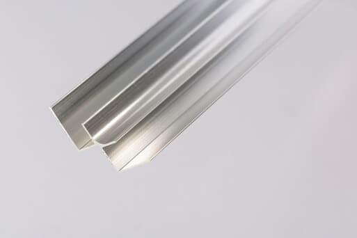 PBSL Group Internal Wall Panel Internal Corner Trim - 2400mm Aluminium - For 10mm Bathroom/ Kitchen/ Ceiling Panels