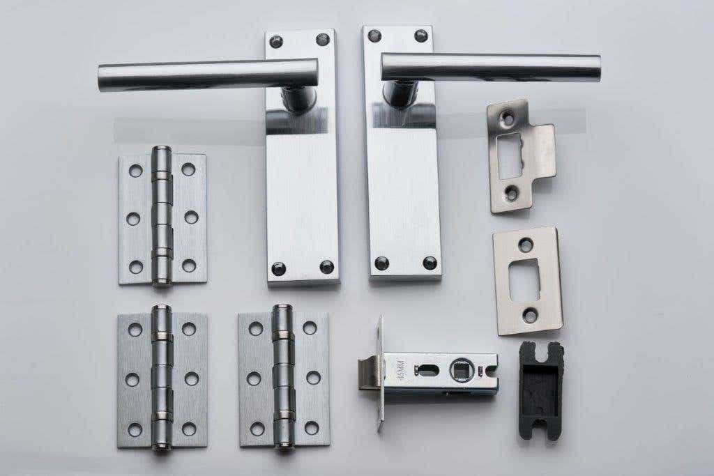 T-Bar Straight Lever Latch Door Pack - Satin Chrome - Handle/Hinges/Door Latch - Designer Levers