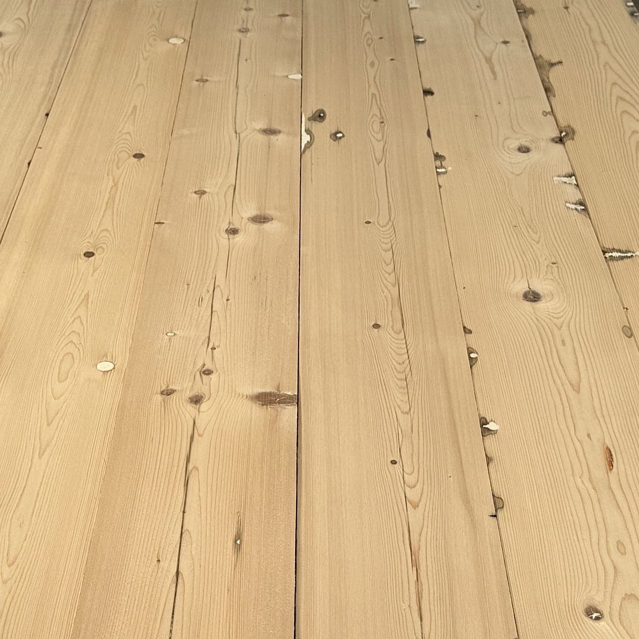 Unfinished Victorian Beam Pine