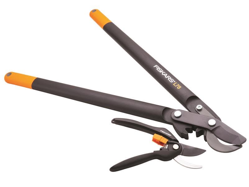 Fiskars 1050181 (NEW) Powergear™ Lopper & Pruner Set