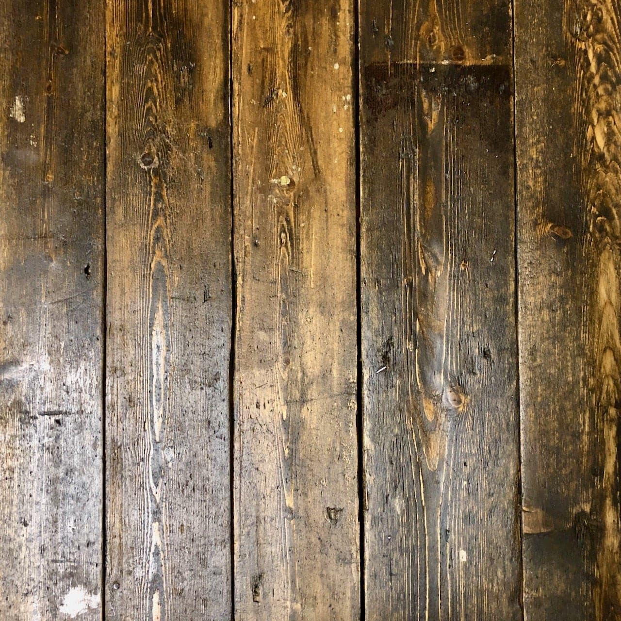 Sample of Fife Arms Dark Wall Cladding