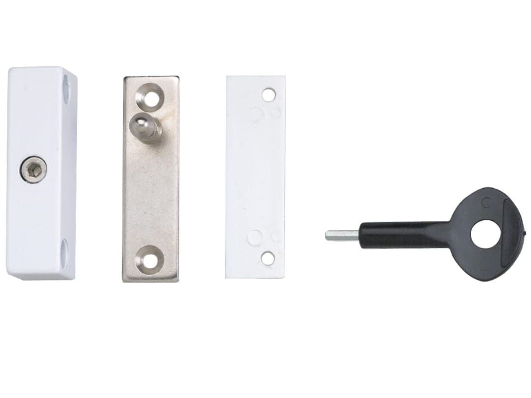 Yale Locks P118 Auto Window Lock White Finish Pack of 2 7.12118E+11
