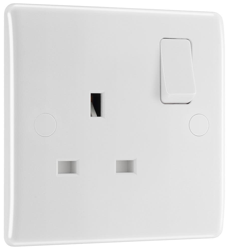 Single Switched Socket - White Moulded - 13A