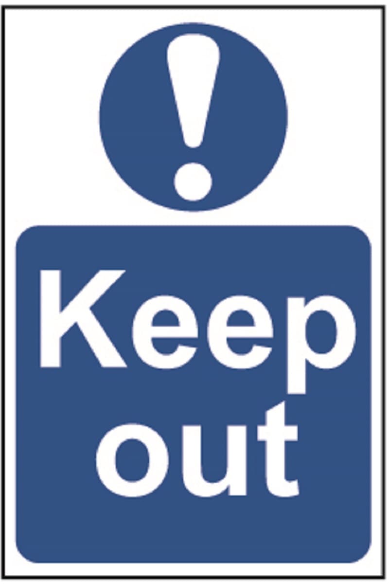 Spectrum Regular Size Keep Out Sign