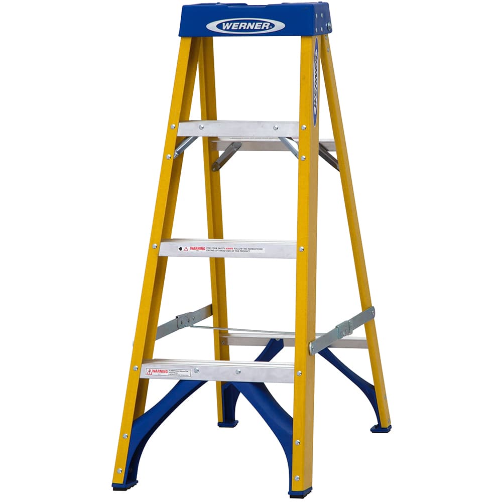 Werner 7160418 Fibreglass Swingback Stepladder Trade 4 Tread