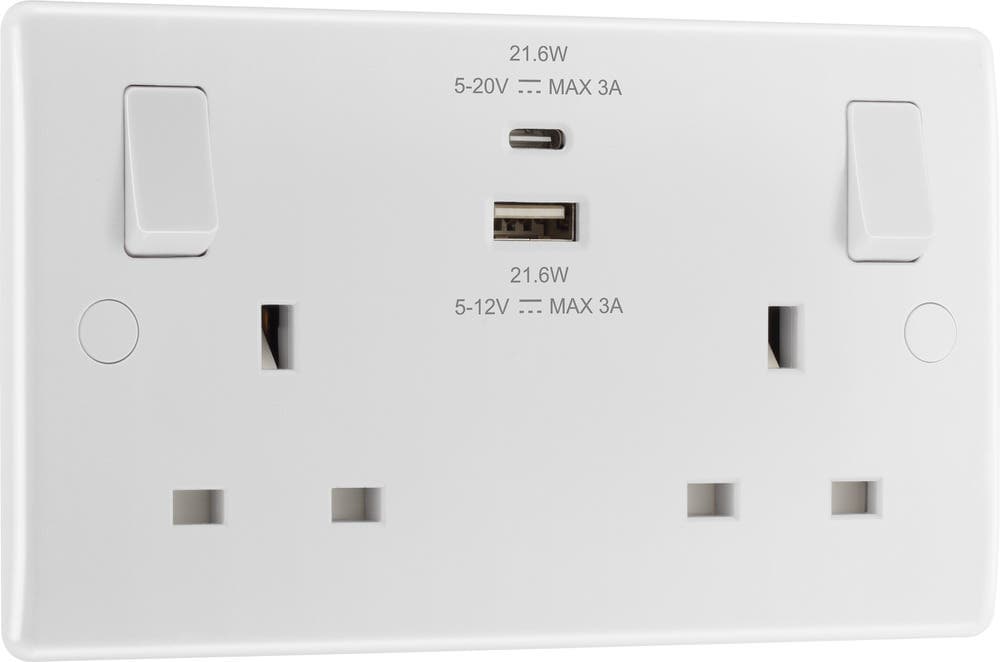 Double Switched Socket with USB A + C 22W - White Moulded - 13A