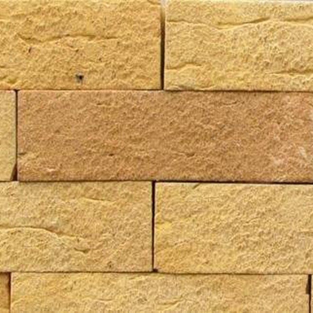 Ibstock Loxwood Yellow Wirecut Facing Brick 65mm | Pack of 500