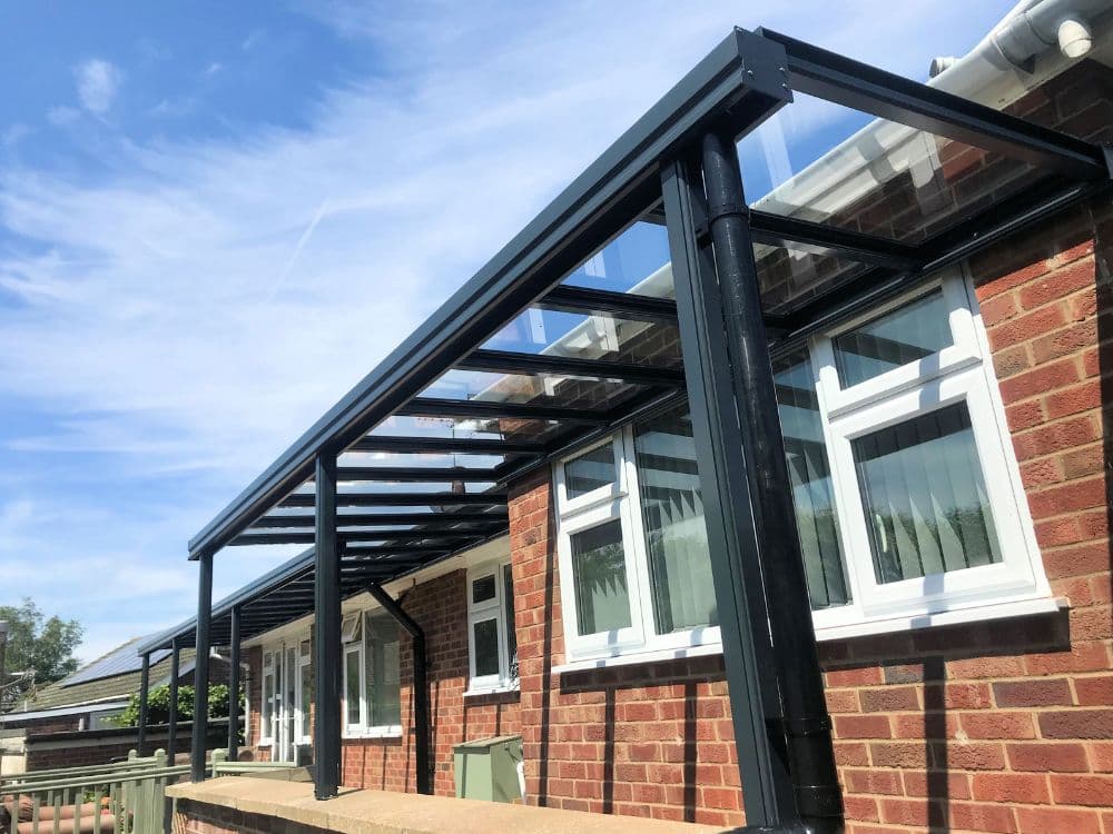 Simplicity 6 Aluminium Pergola / Veranda - 10000mm x 3200mm Rectangular - Black