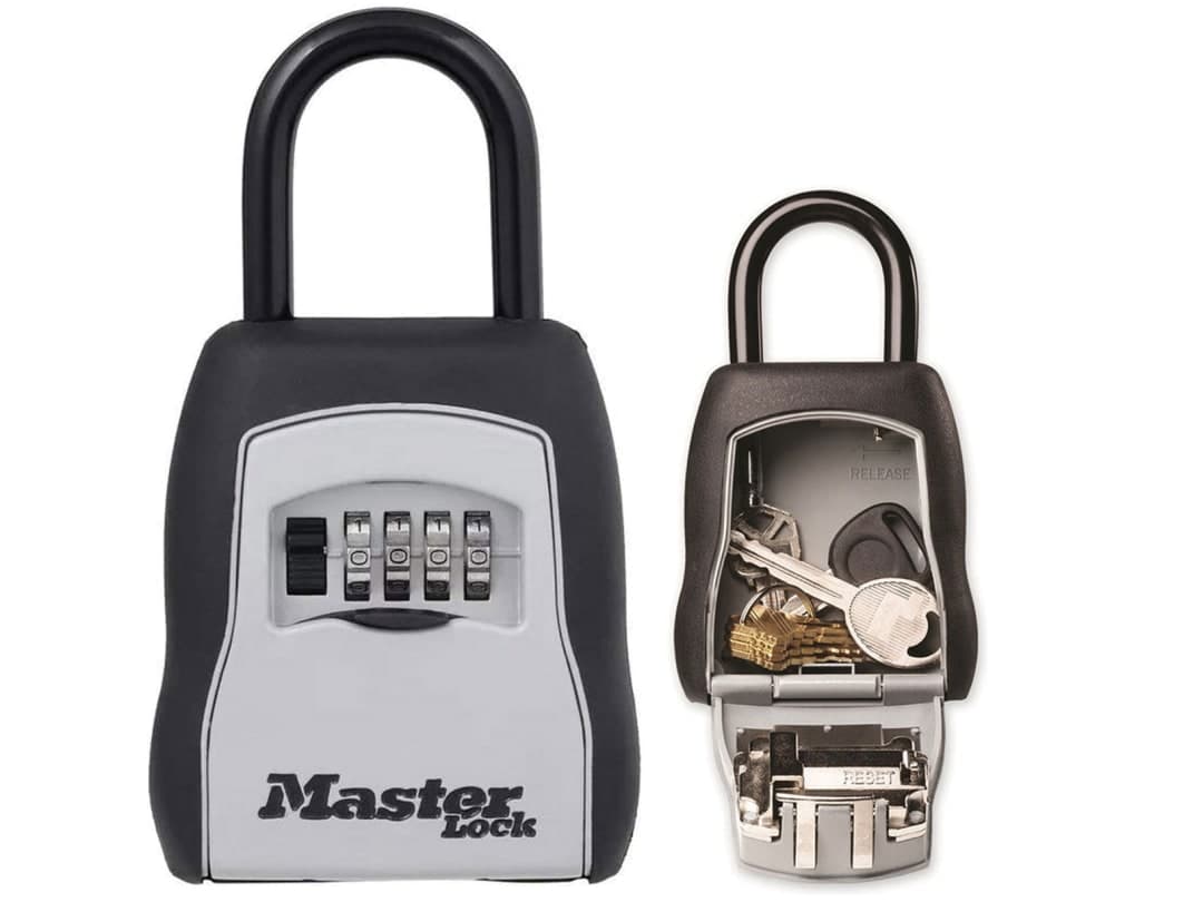 Master Lock 5400E Portable Shackled Combination Key Lock Box (Up To 3 Keys) 5400EURD