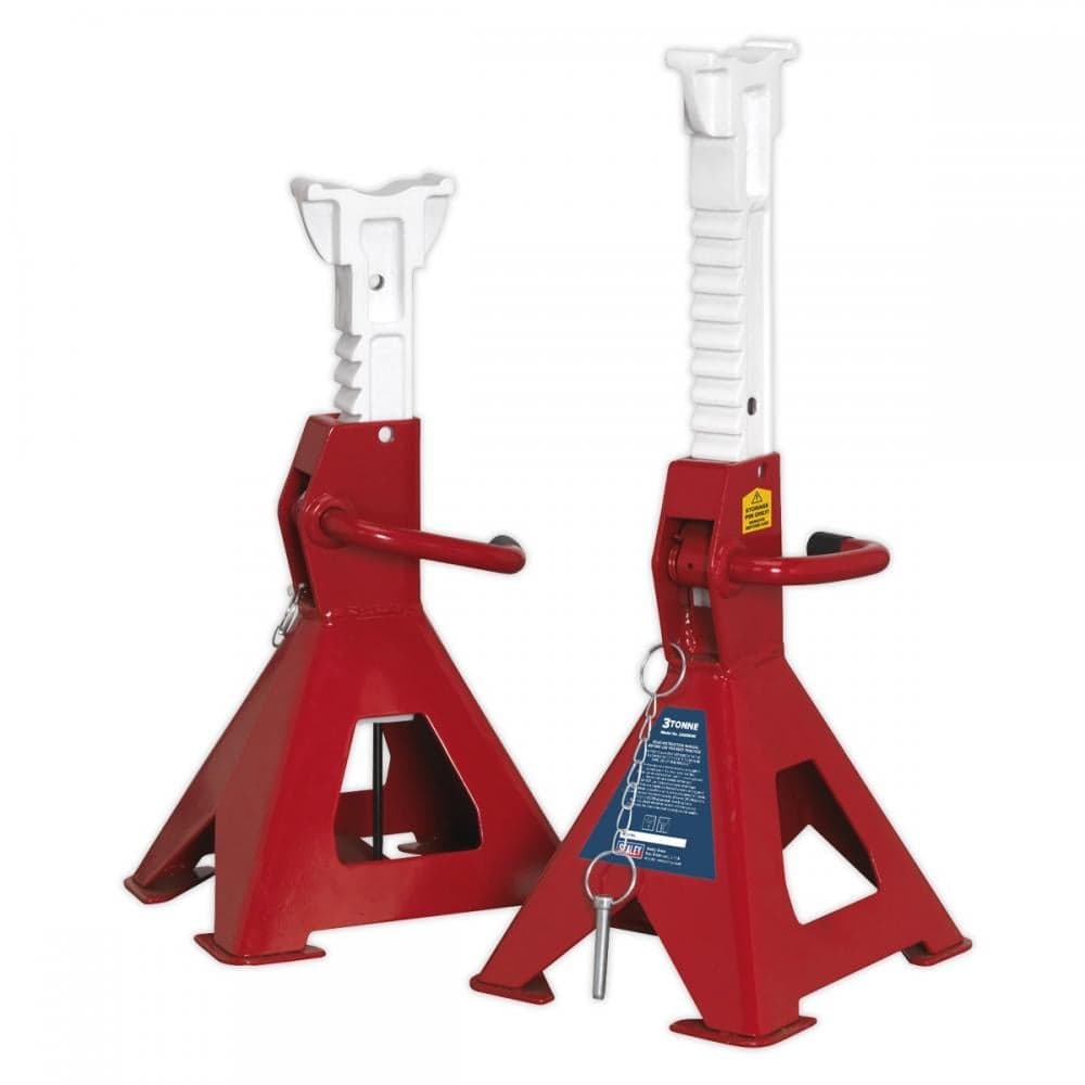Sealey AAS3000 Axle Stands (Pair) 3 Tonne Capacity Per Stand Auto Rise Ratchet