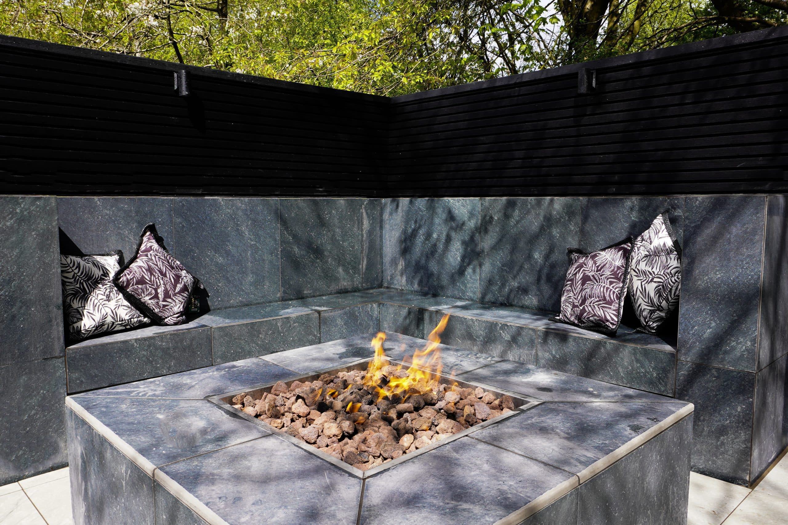 Toulon Anthracite – 600×600