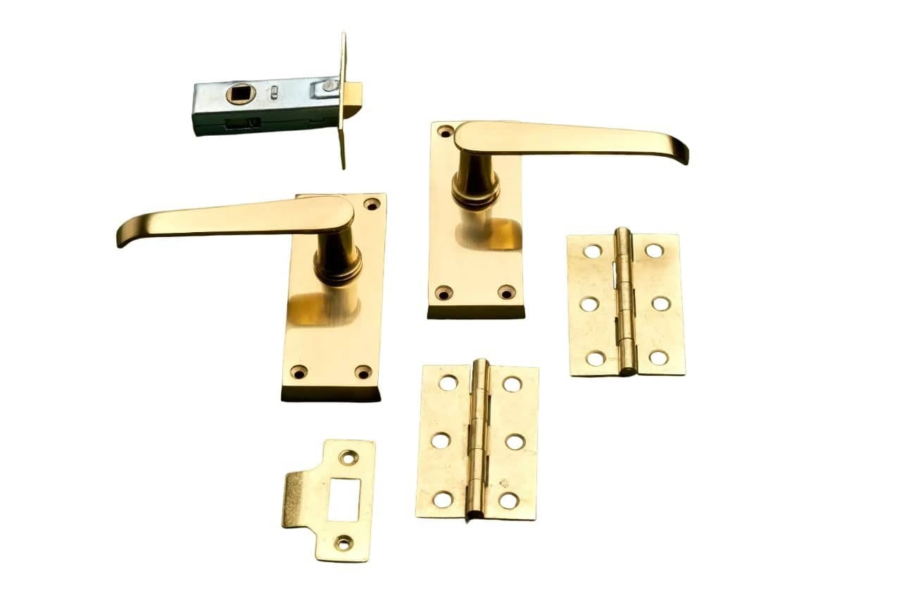 Victorian Straight Lever Short Door Handle - Polished Brass - Complete Door Pack - Internal - Designer Levers