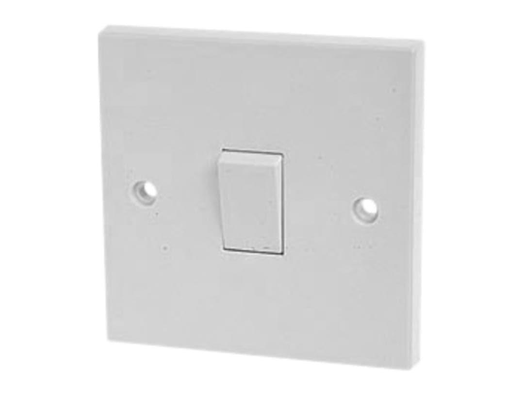 Dencon 1 Gang Plate Switch 1W 4401NB 4401NB