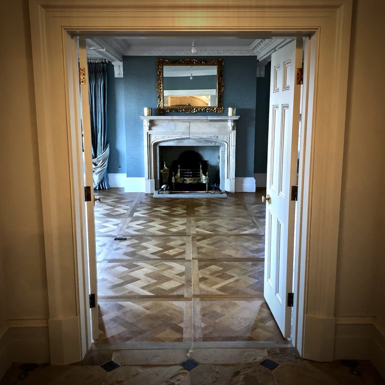 Sample of Oak Parquet de Versailles