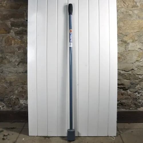 Fencers tamper