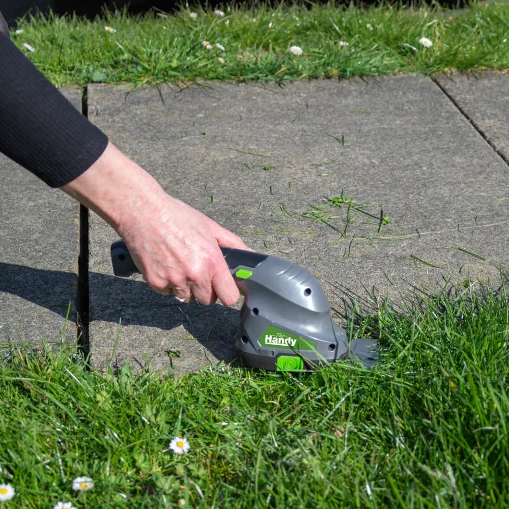 The Handy 3.6v Shrub Shear