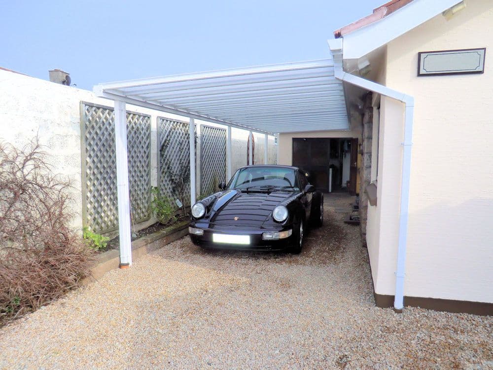 Simplicity 16 Aluminium Pergola / Veranda - 18000mm x 2500mm Rectangular - White