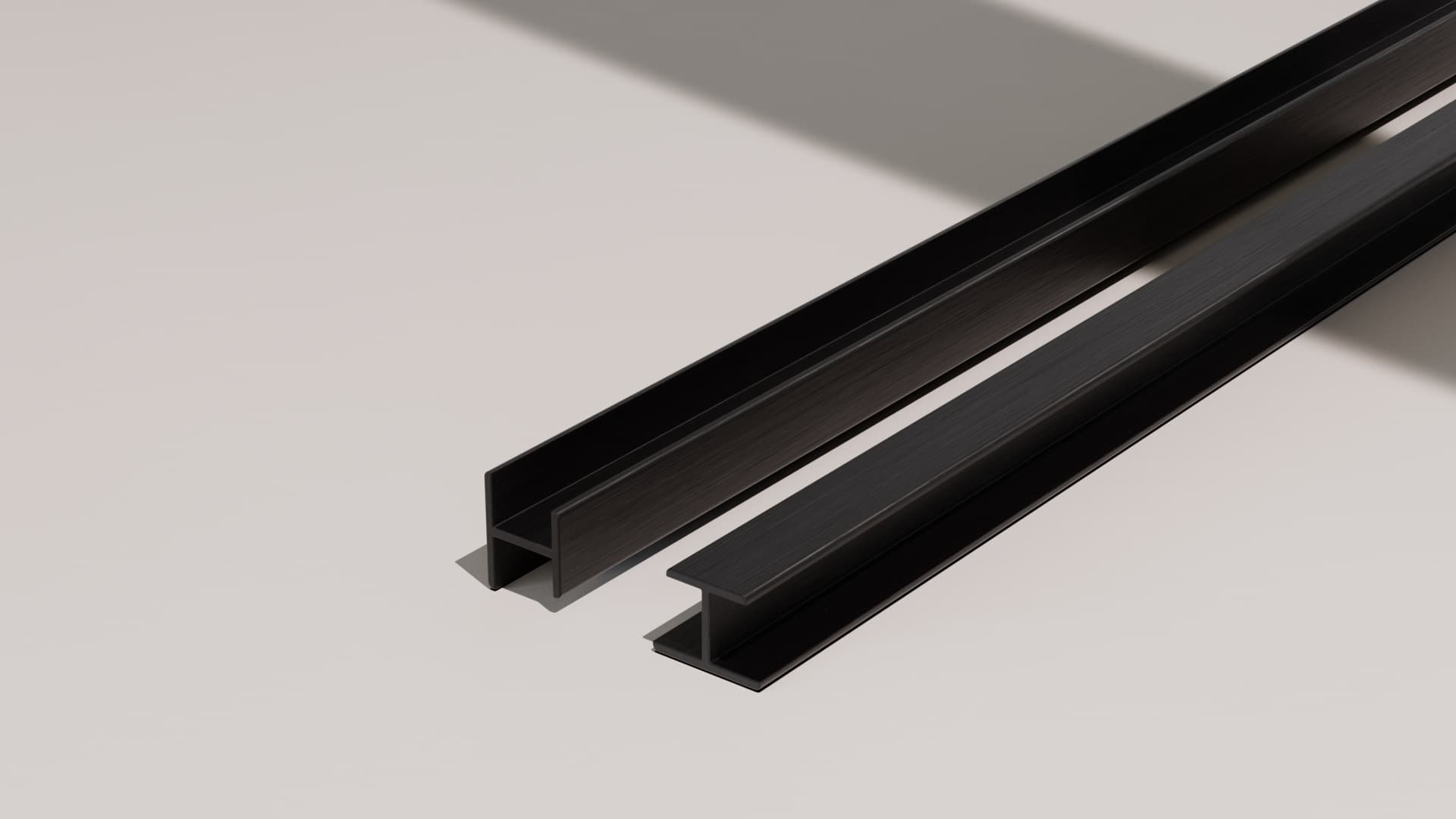 Noir H Trim