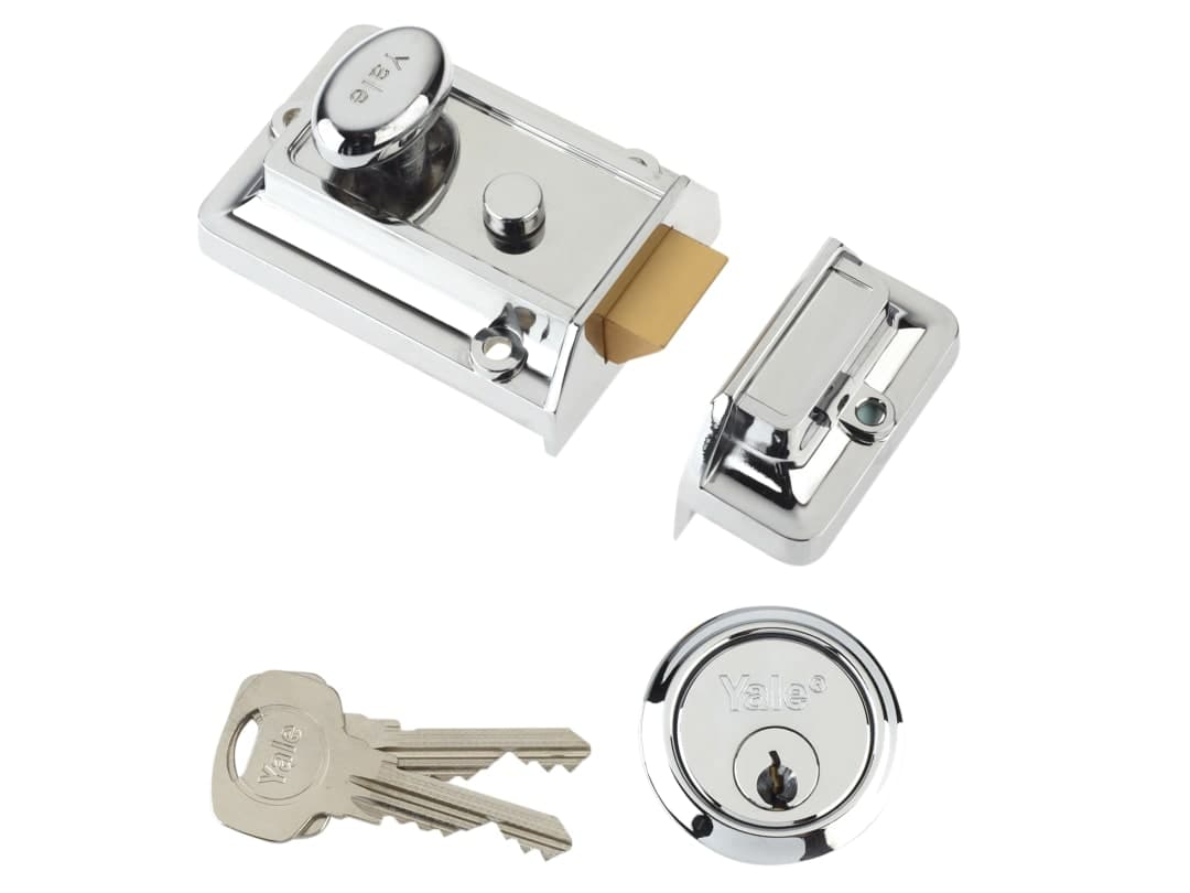 Yale Locks P77 Traditional Nightlatch 60mm Backset Chrome Finish Visi 6.30077E+11