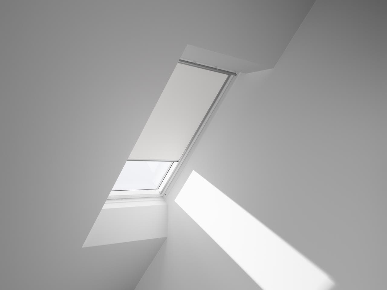 VELUX Duo Blackout Blinds White 780 x 1180mm