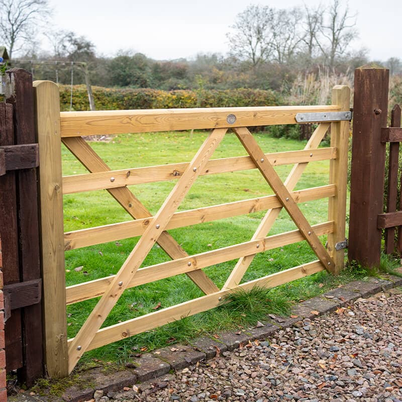 Forest 7â x 4â Croft Prestige Gate (2.13m x 1.22m)