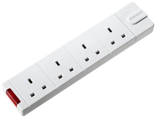 4 Skt 13A Trailing Socket + Ind White UG-MP