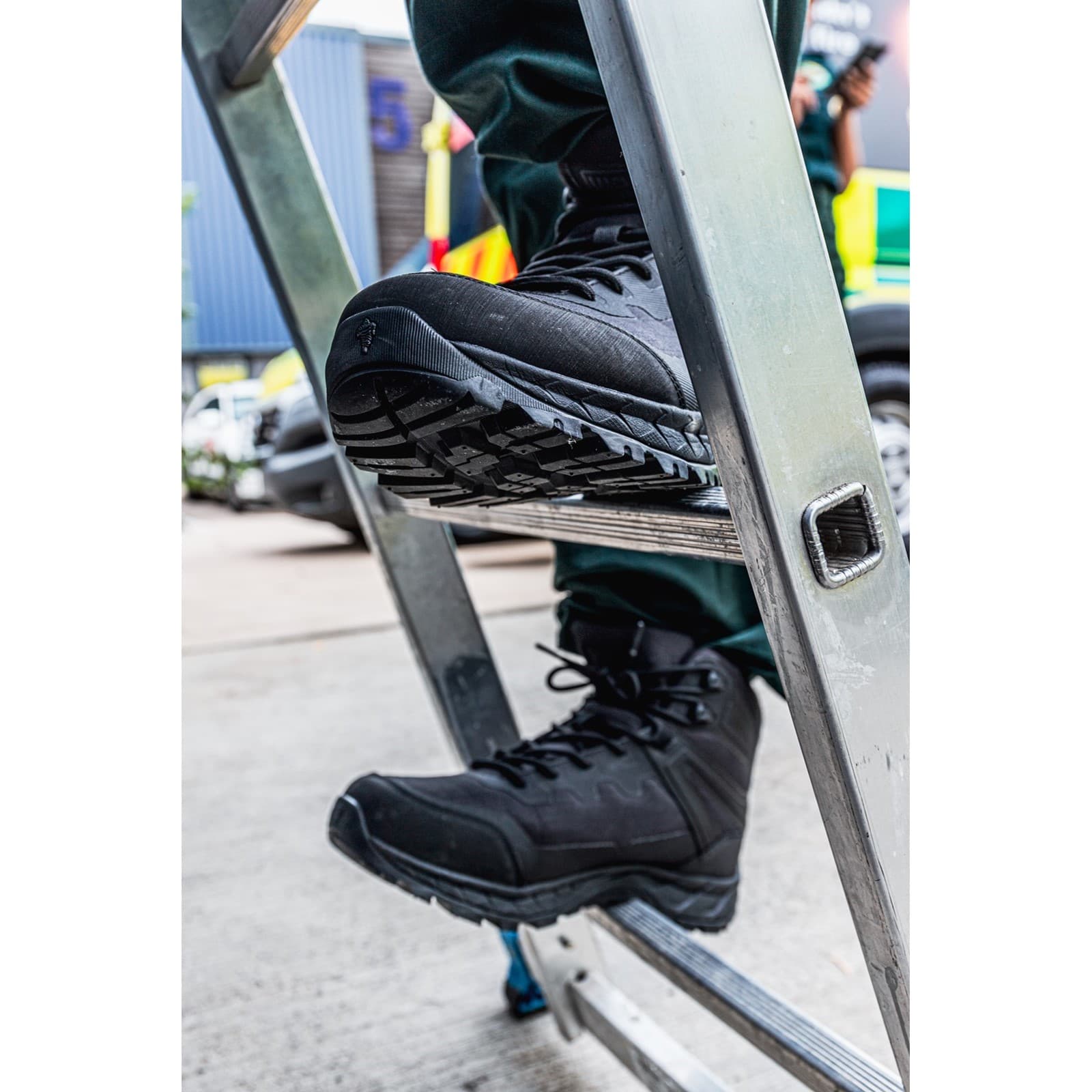 Magnum Ultima Pro 6.0 Wp Uniform Boot Size 4 40295-75292-04