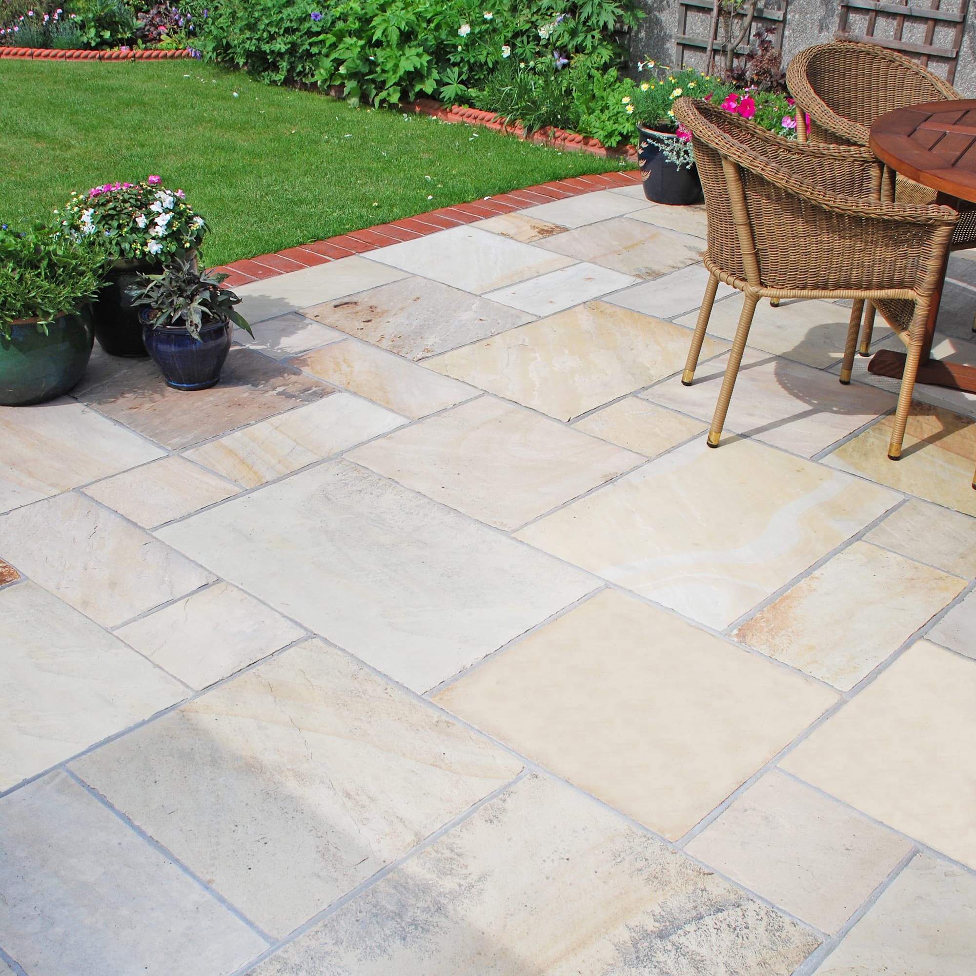 Global Stone Sandstone Paving Project Pack Mint 15.30m2