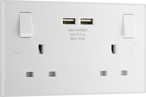 Wh Sq 13A Sp 13A 2G Sw Skt +2Xusb (3.1A) 922U3-01