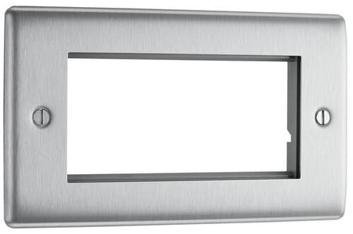 2A Unswitched Socket Round Pin FBS28W-01