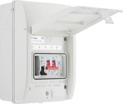 Metal Enclosure 5 Way Populated With 1 X Spd 1 X 32A Mcb 100A Main Switch CFSPDE02-01