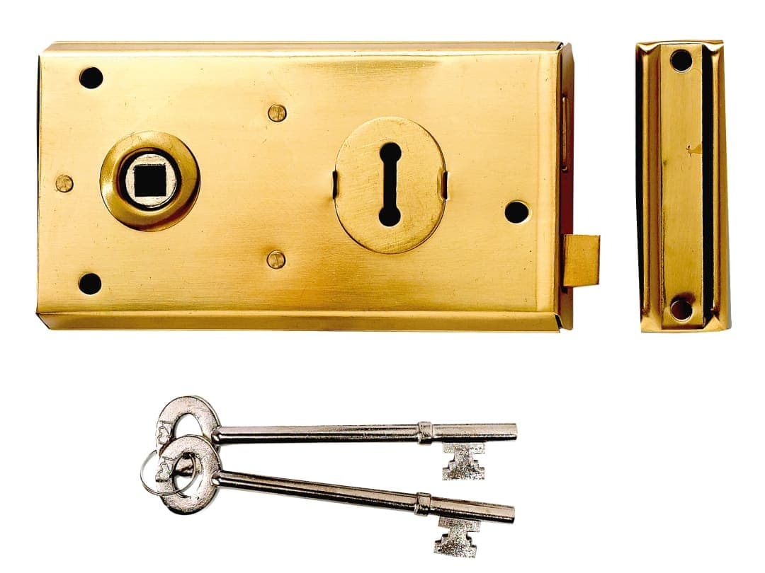 Yale Locks P401 Rim Lock Polished Brass Finish 138 x 76mm Visi 60401305025