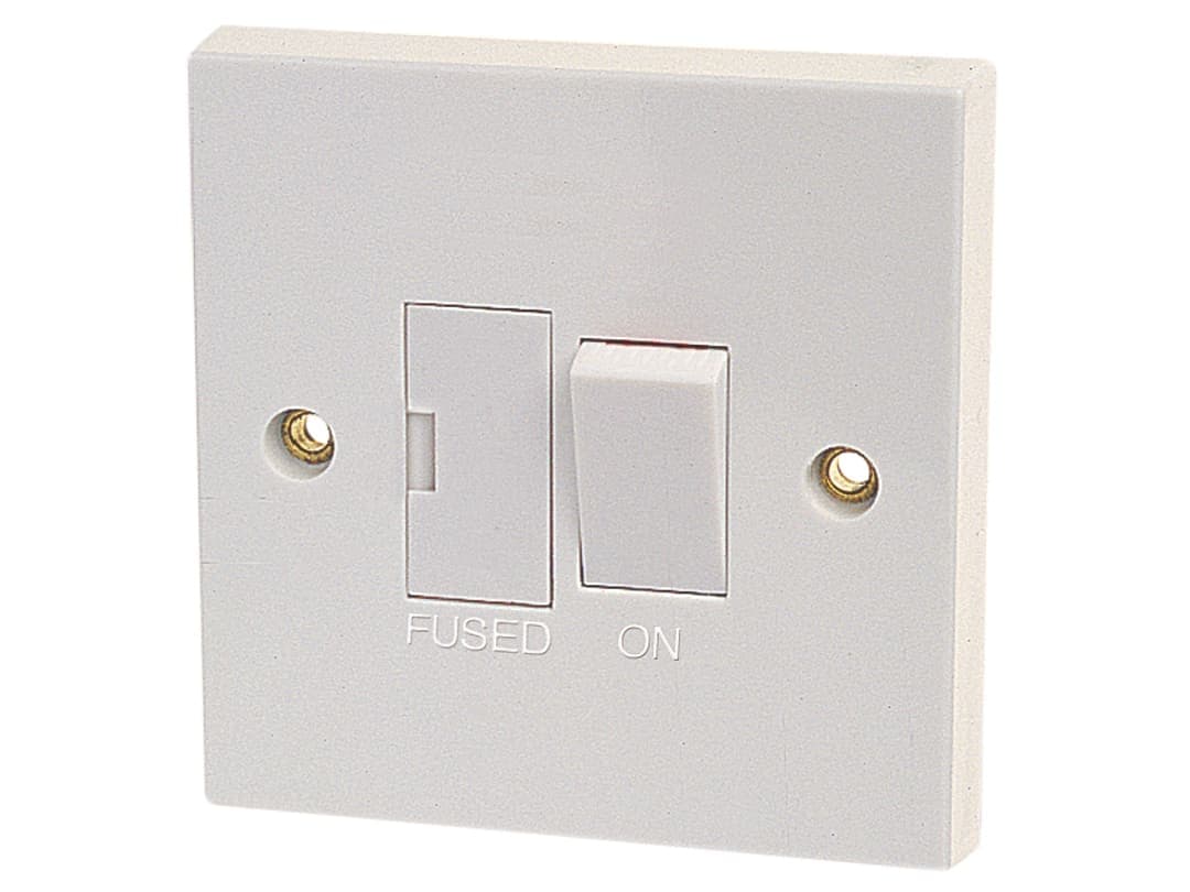 Dencon Switched Fuse Spur 13 Amp 4468NB 4468NB