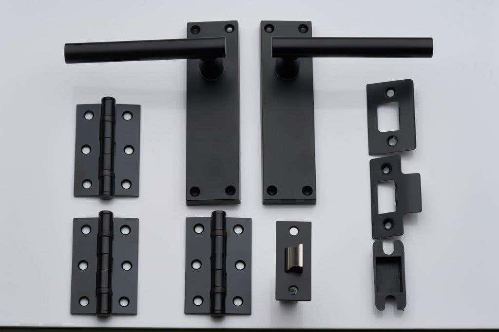 T-Bar Straight Lever Latch Door Pack - Matte Black - Handle/Hinges/Door Latch - Designer Levers